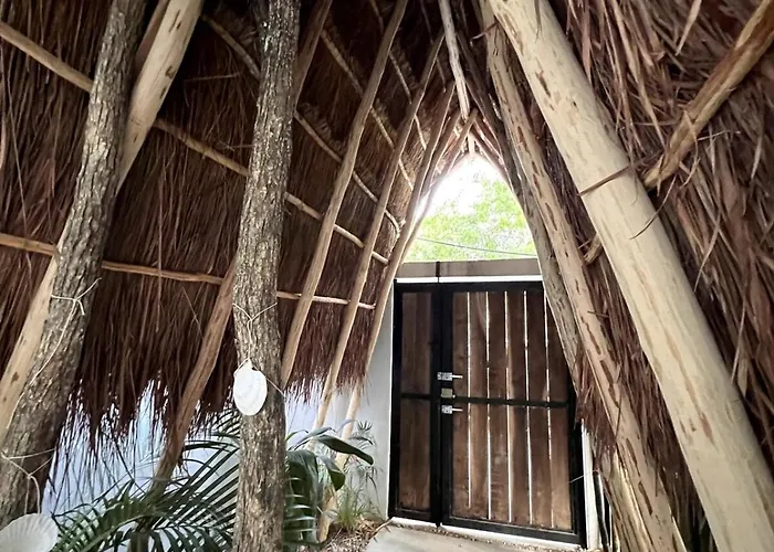 G , With Palapa In Villa *